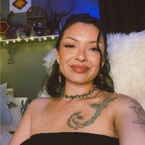 Meet your Posher, Leela